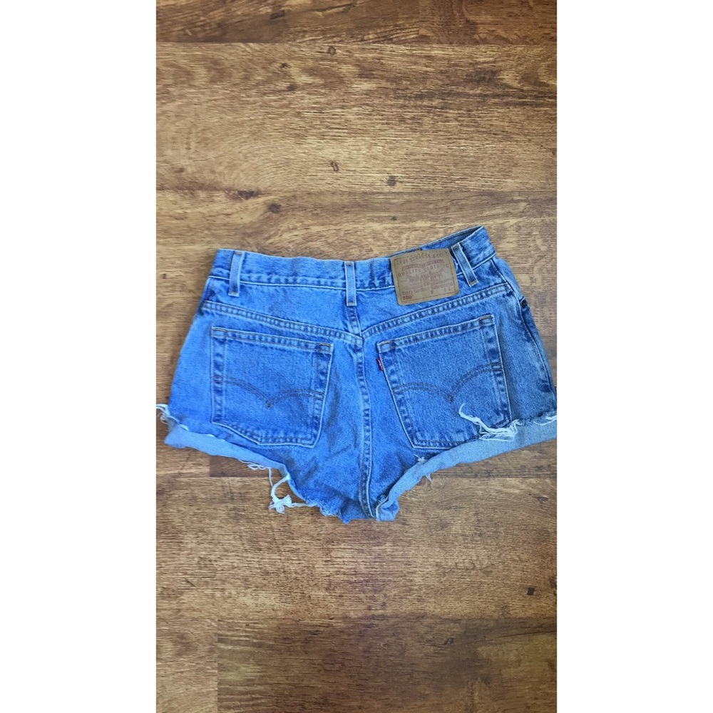 Levi cutoffs