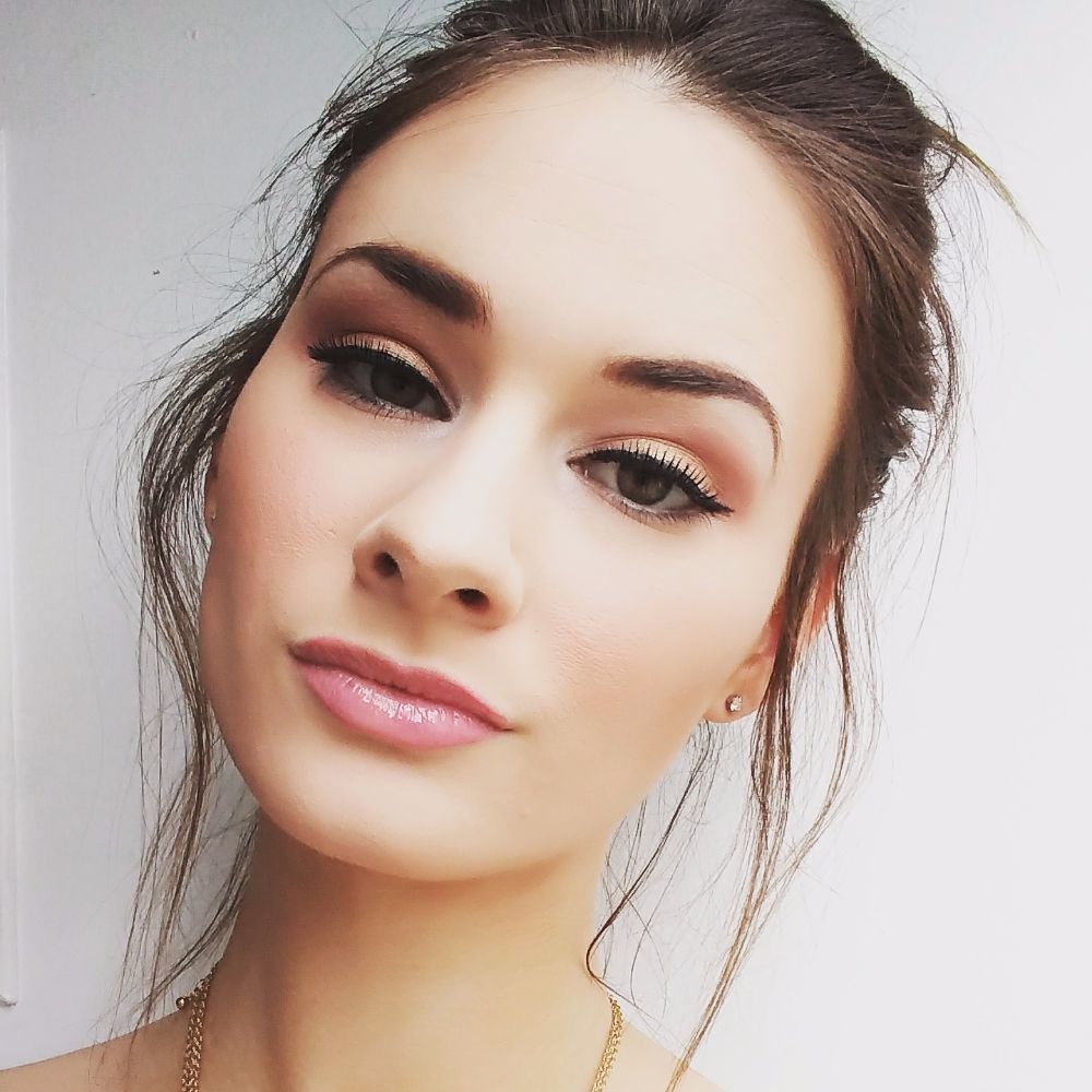 Meet your Posher, Shelby
