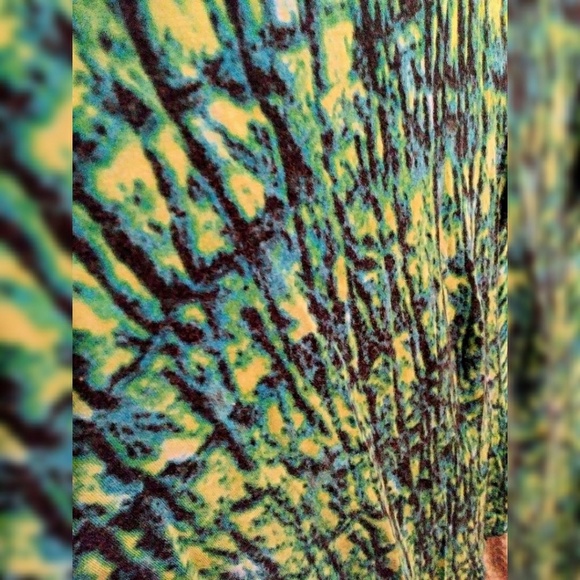 Cynthia Rowley 3/4 sleeve blue and green blouse - Picture 3 of 4