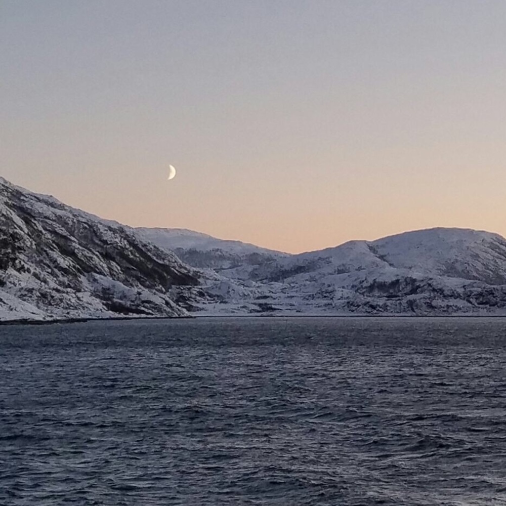 Meet your Posher, Adrianna