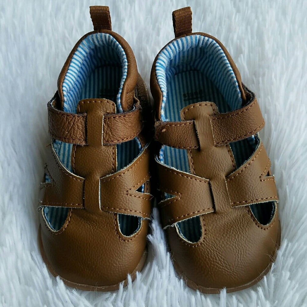 Carters Stand Shoes