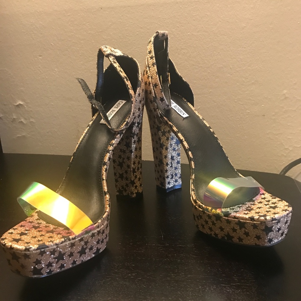 Size 10 Glitter shoes