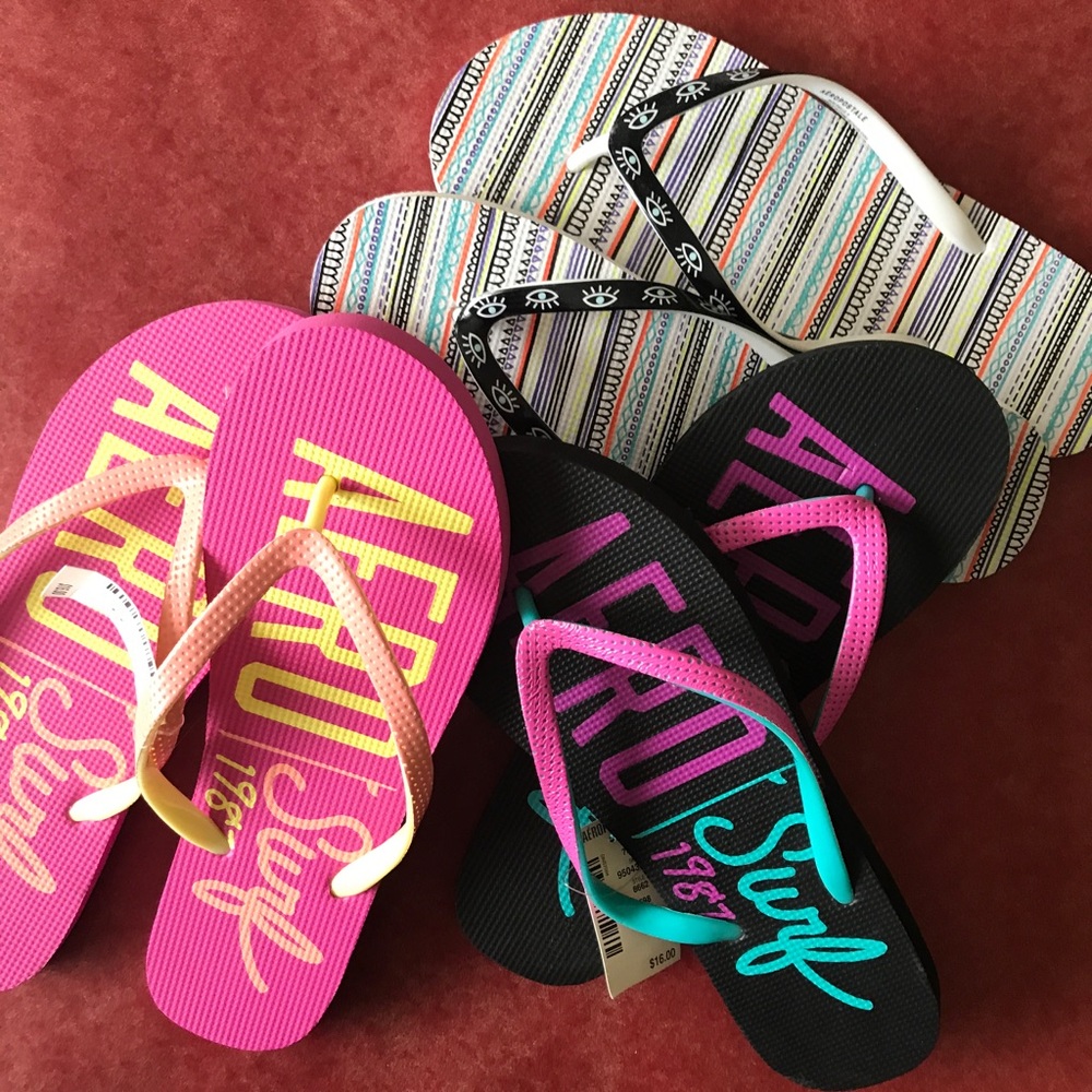 NWT Flip flops