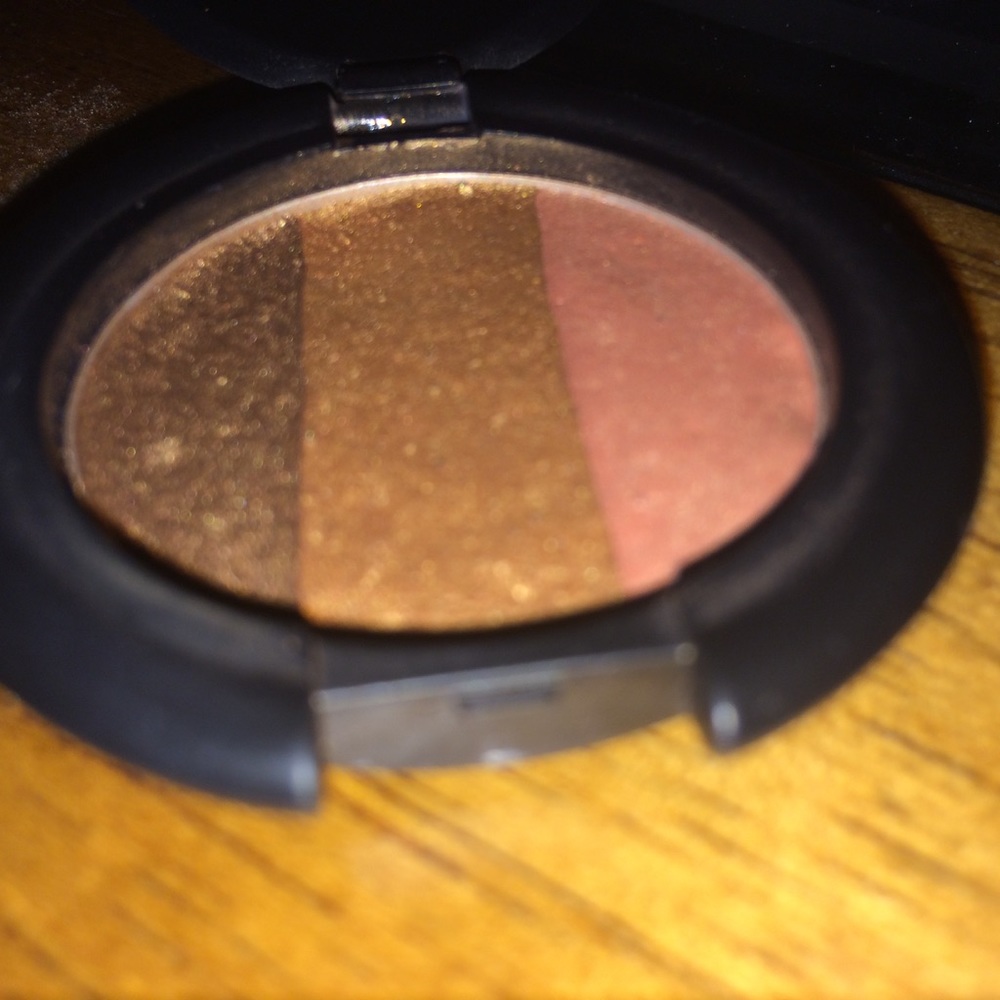 Another bronzer 😂 - Picture 4 of 5