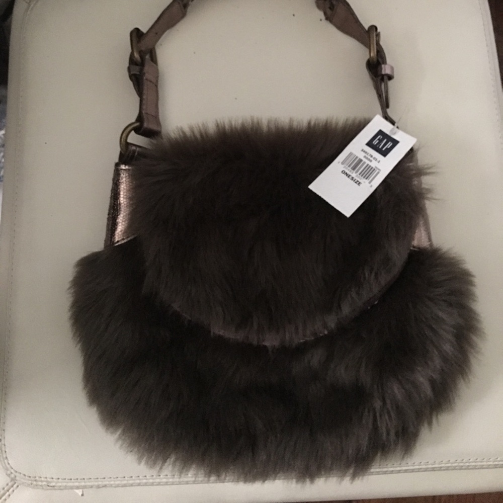 (NEW) Faux Fur Purse