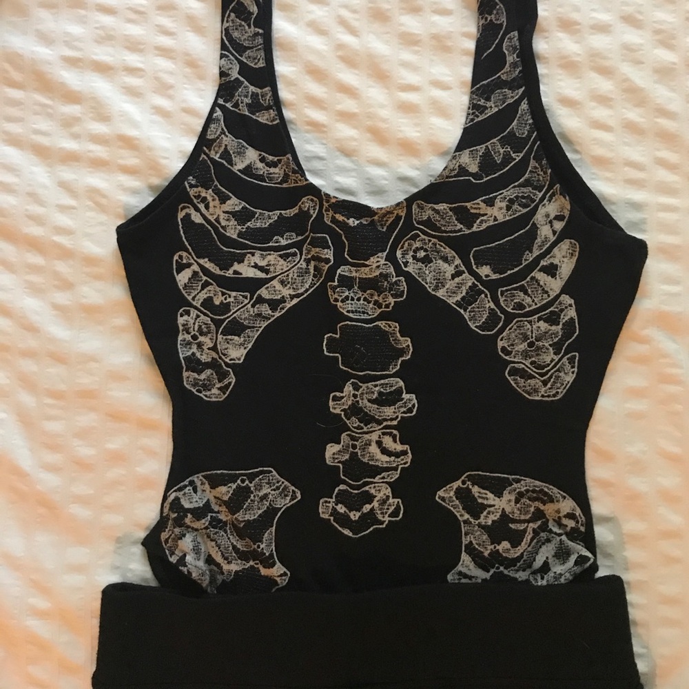 Black skeleton print bodysuit