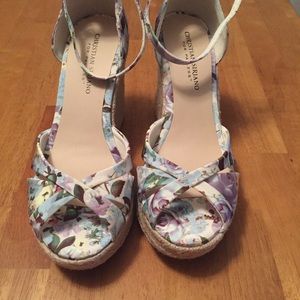 Gorgeous floral wedges