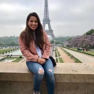 Meet your Posher, Christy