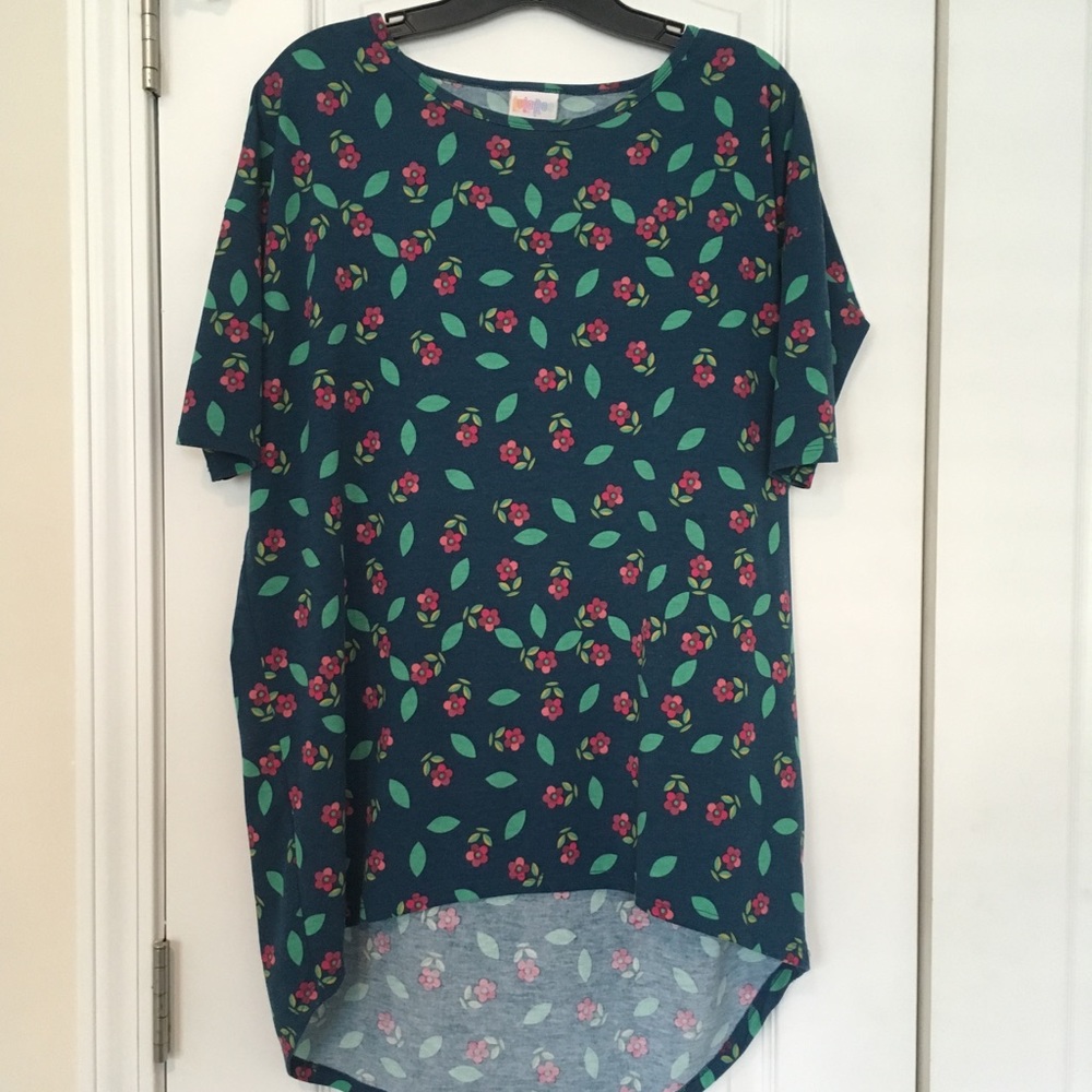 Lularoe Teal Floral  Irma Tunic for Spring 🌸🌱