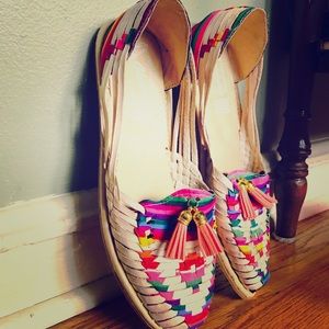 Women's leather huaraches ( sandals ) with tassels