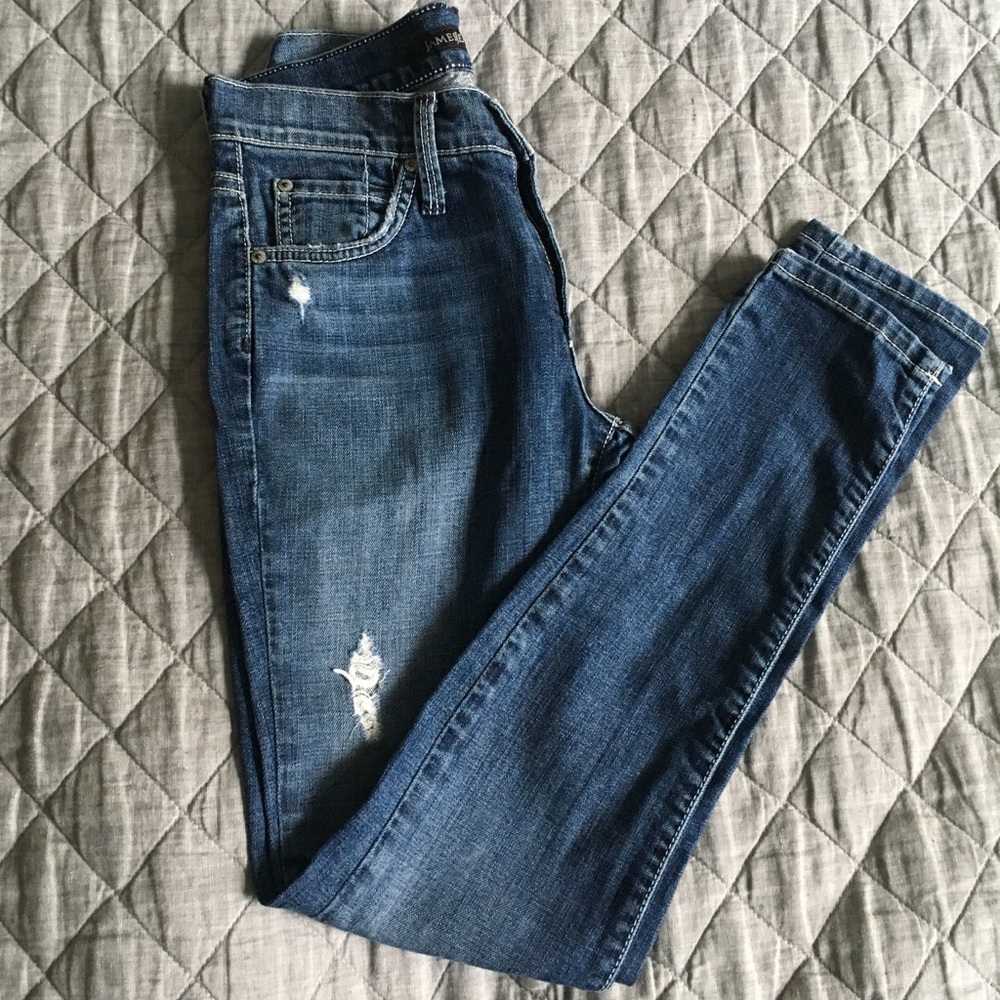 Size 23 distressed Twiggy James Jeans (skinny)