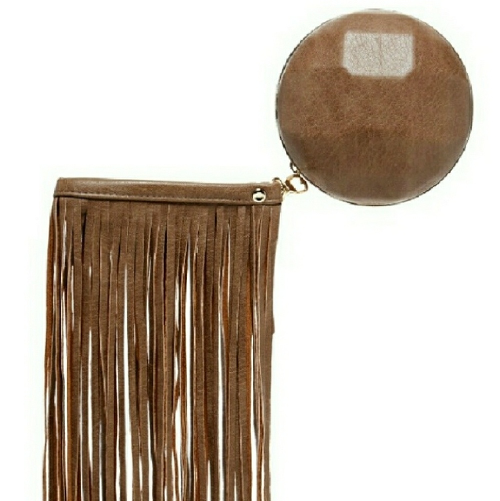 Beautiful Gray Fringe Wristlet