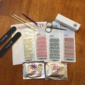 Jamberry nail wraps!