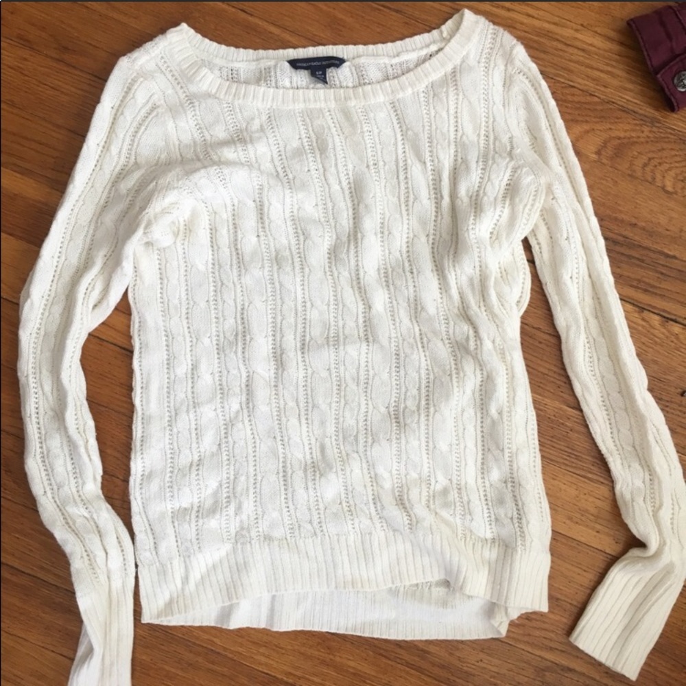 American eagle sweater