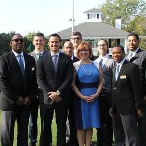 Meet your Posher, Derrick