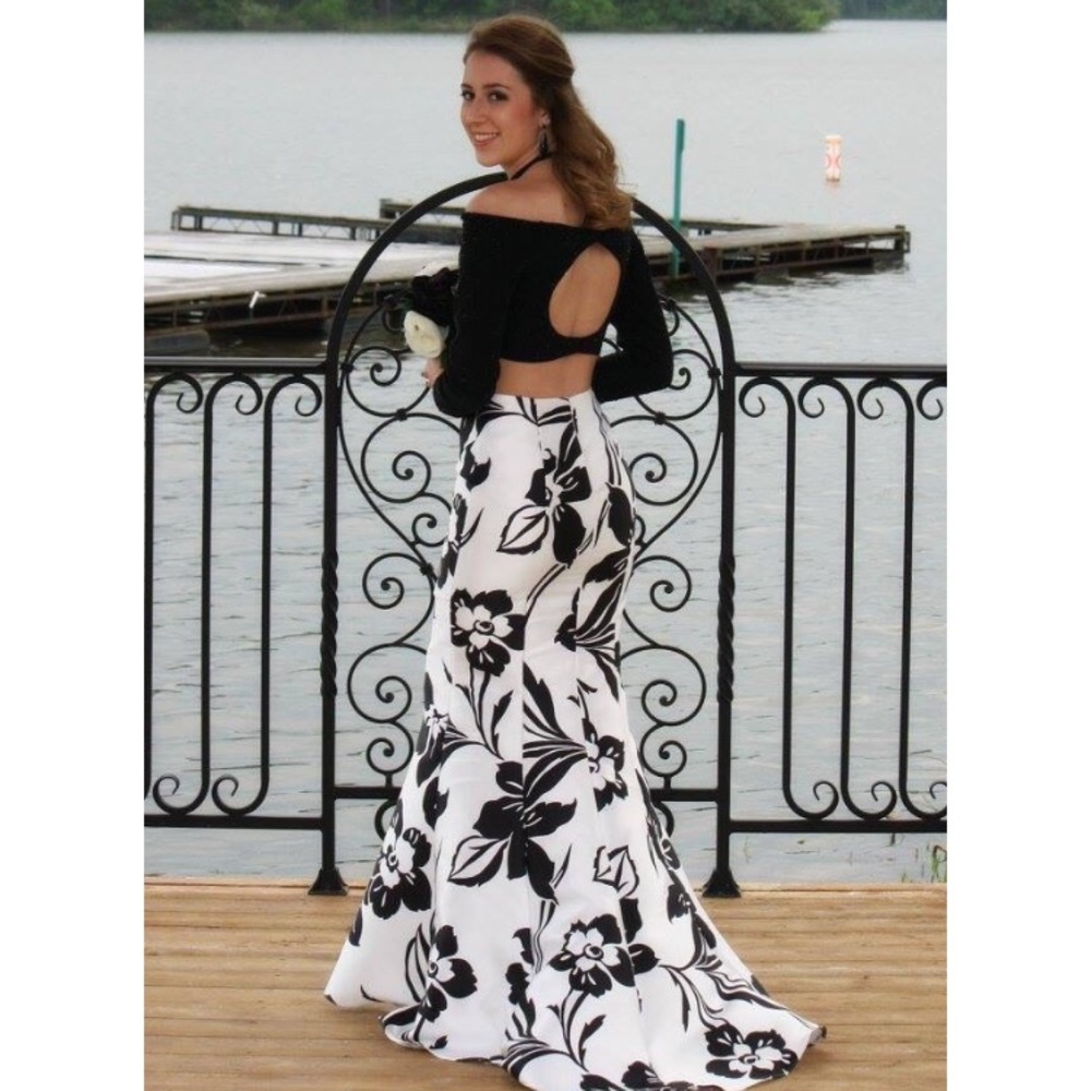 Meet your Posher, Michaella