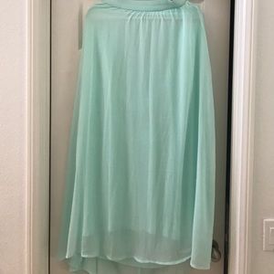 Old navy mint skirt XL