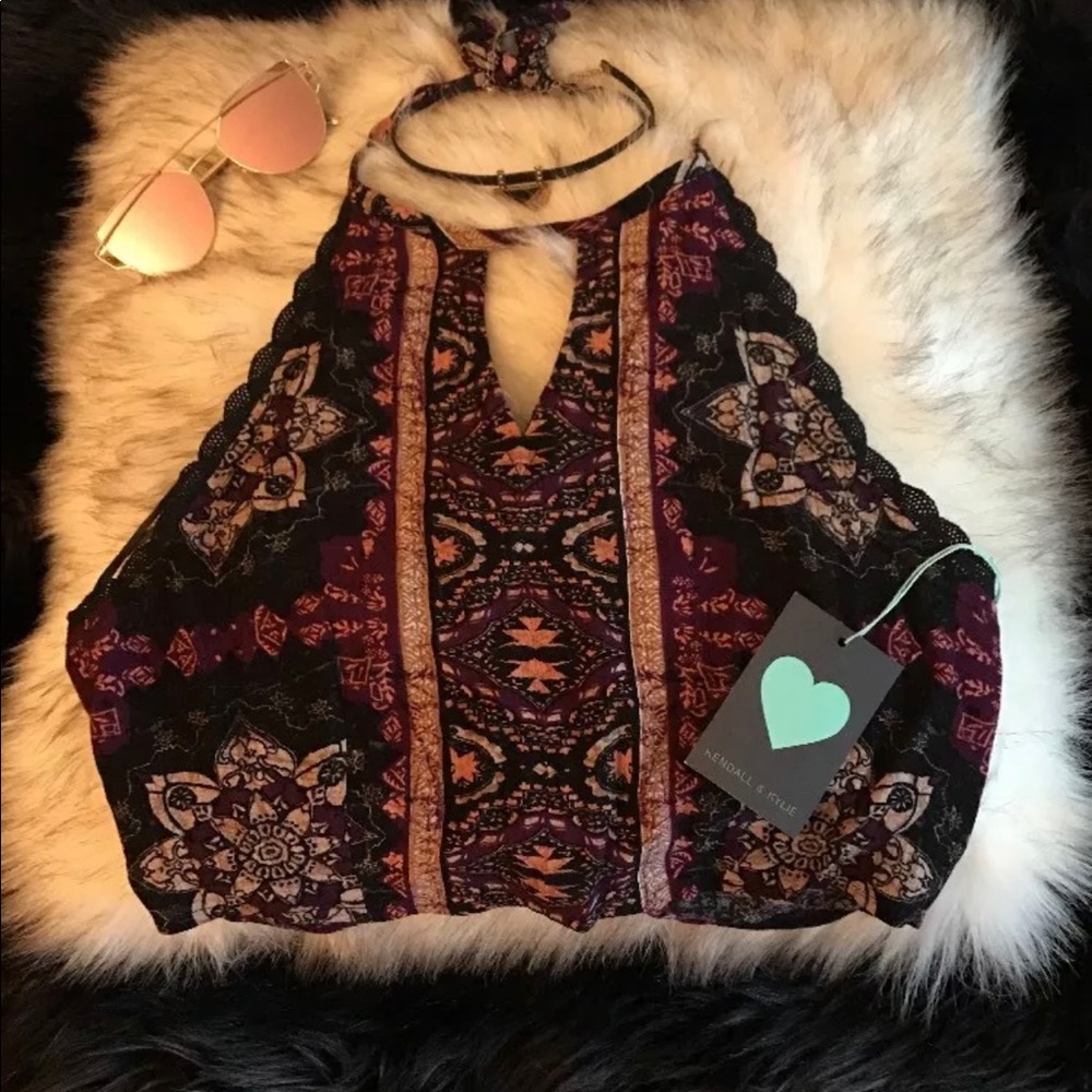 Kendall & Kylie paisley lace up back crop top