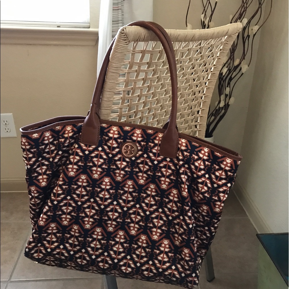 Tory butch tote