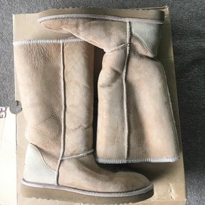 Great condition Ugg Classic Tall Boots