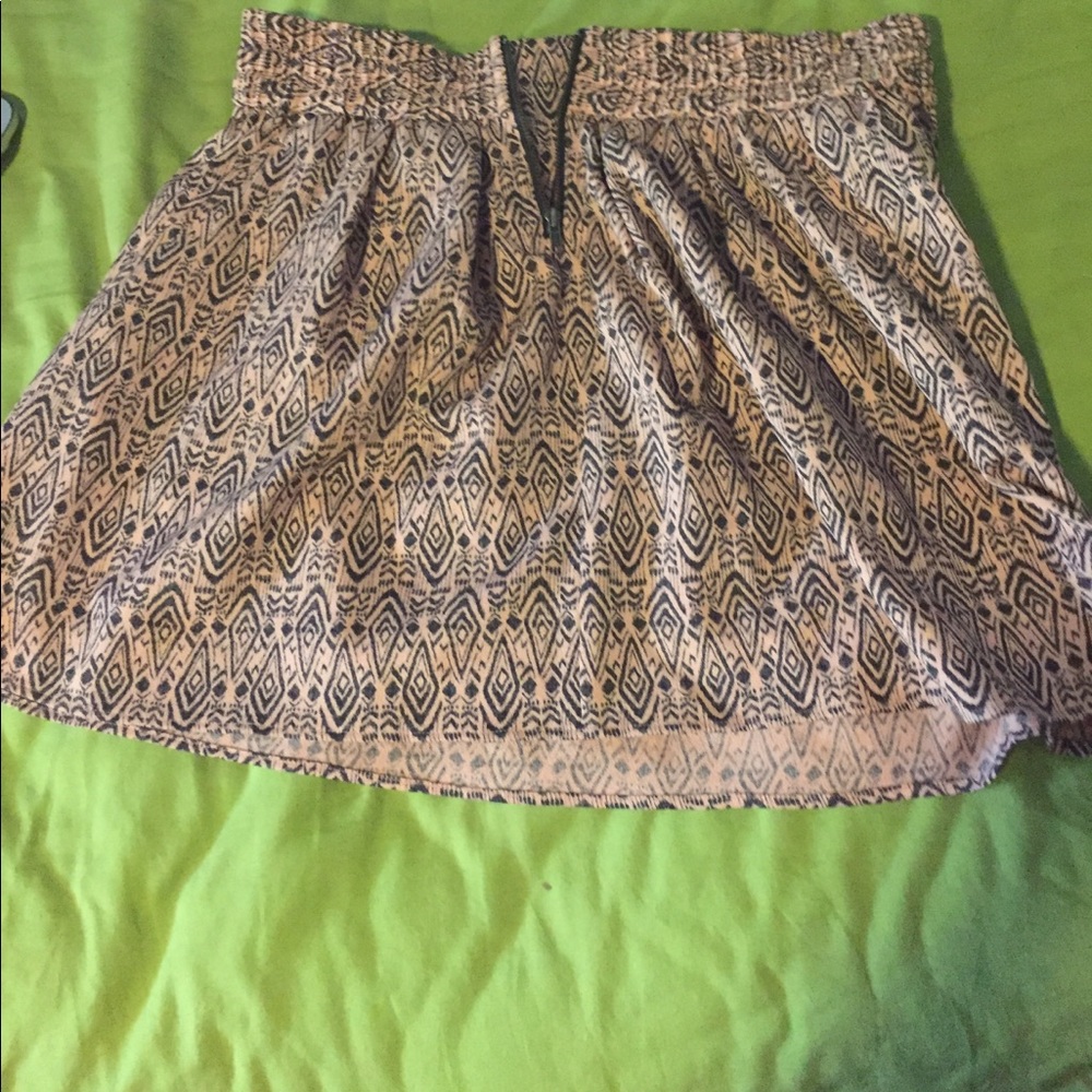Salmon and black tribal print skirt