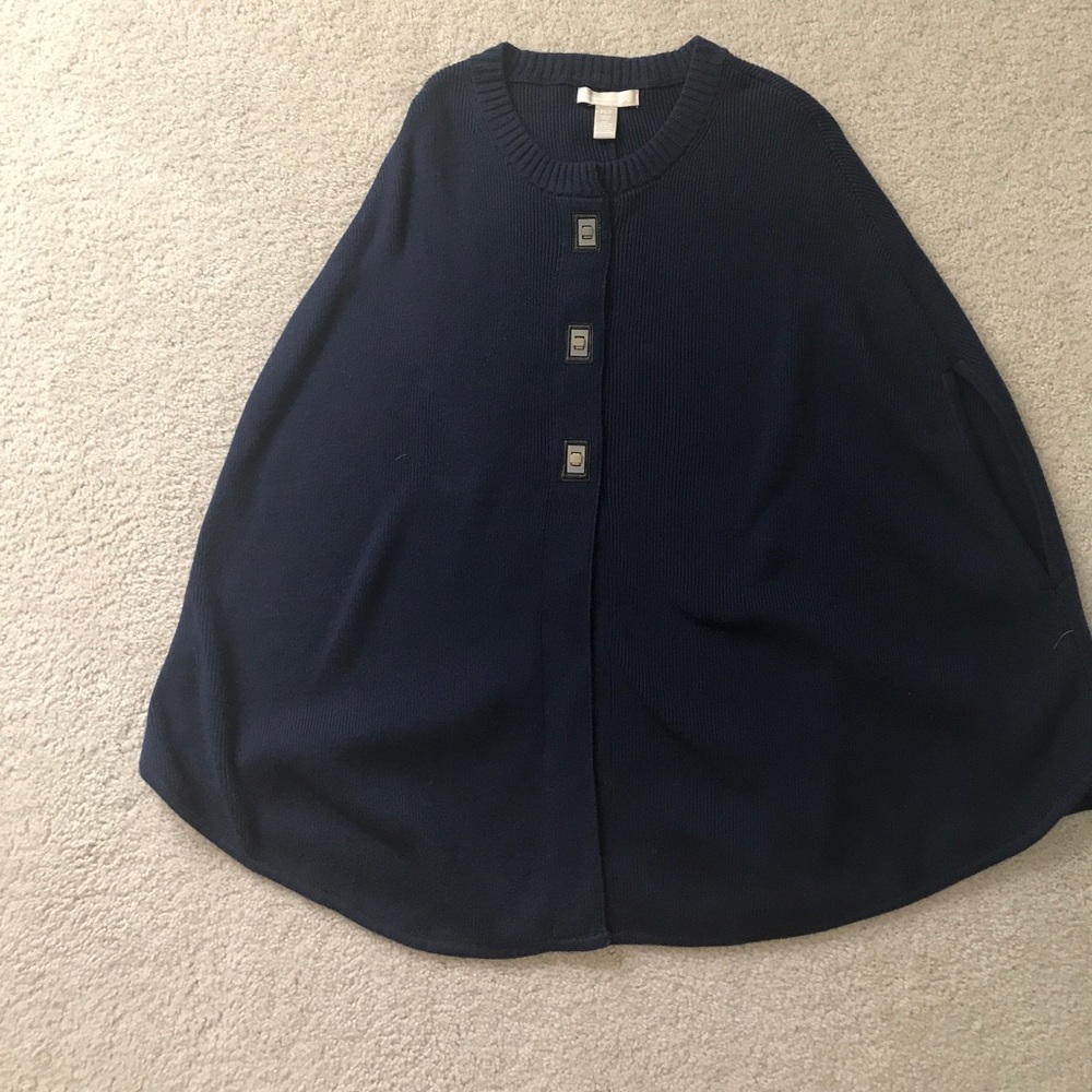 Sweater poncho/cape