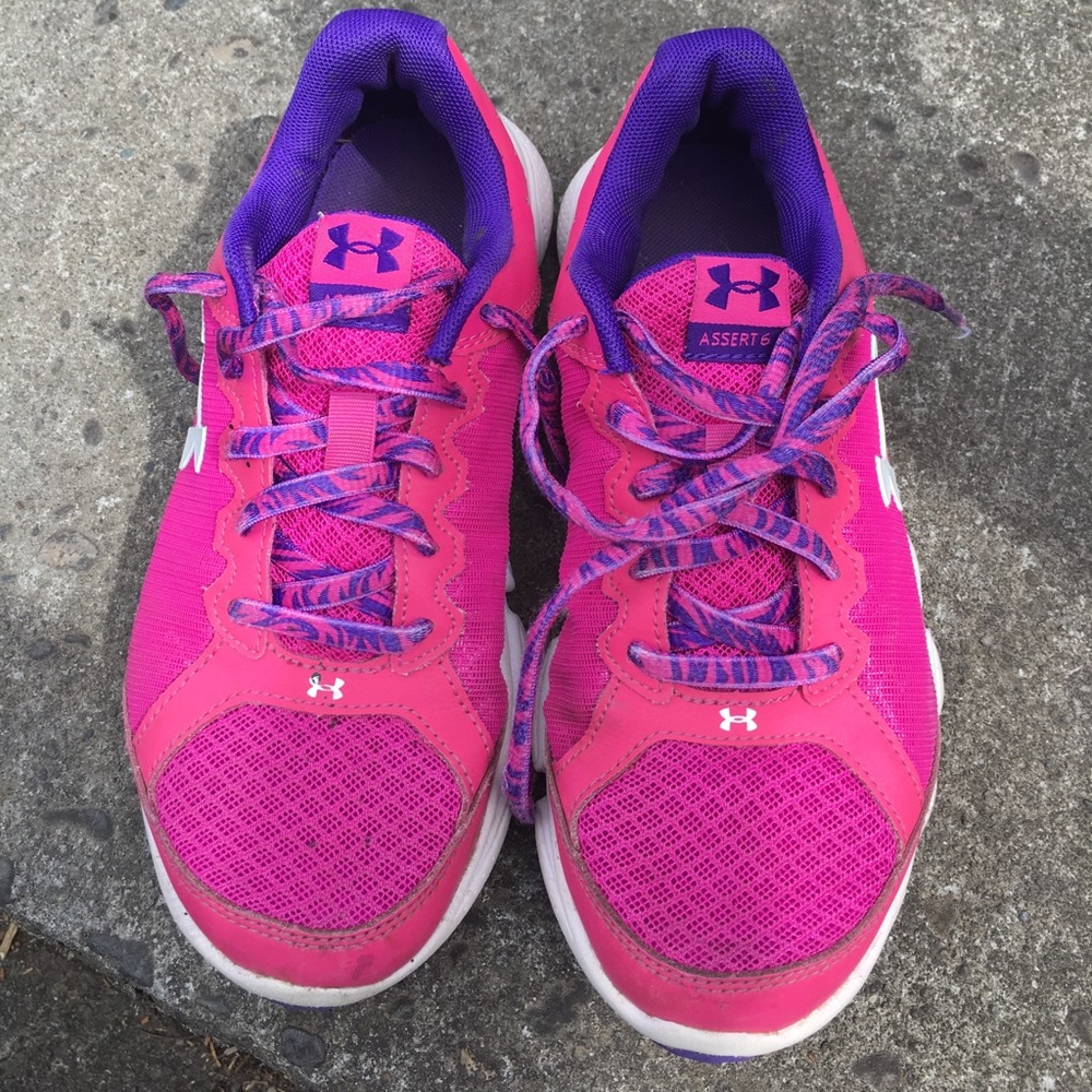 Girls under armour shoes