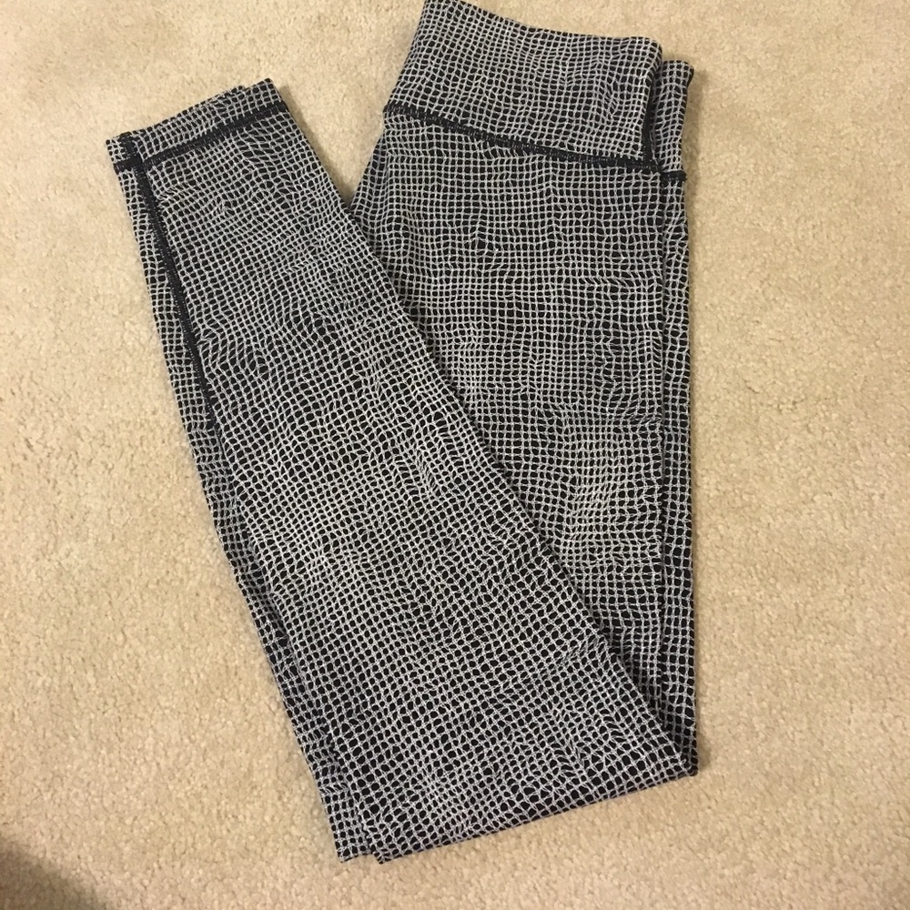 Lululemon leggings Size 8!