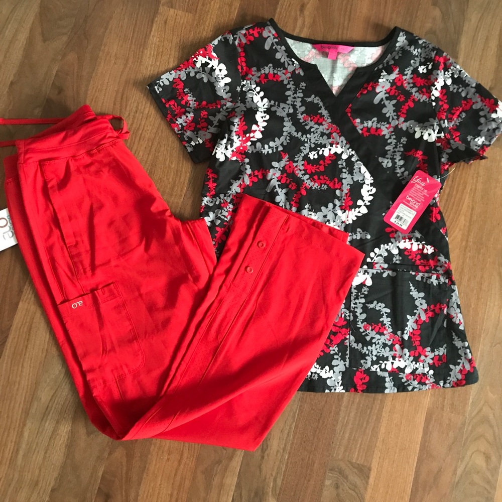 Comfy never worn scrub bottoms