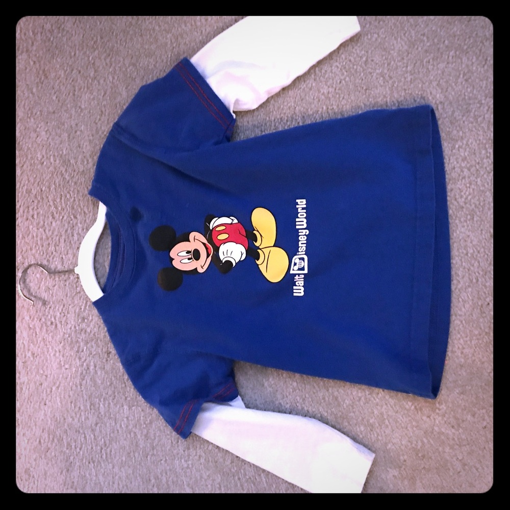 Built in long sleeves under tee Disney Mickey