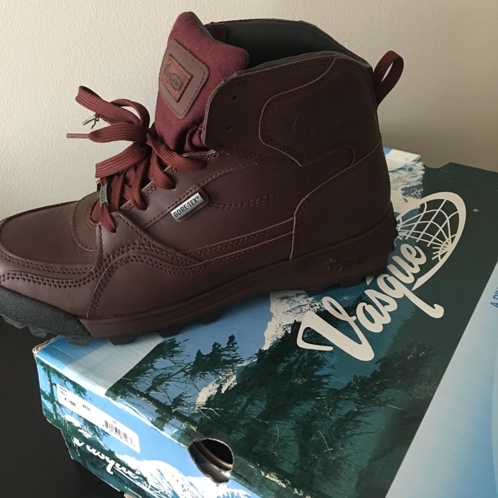 Brand new gore tek boots