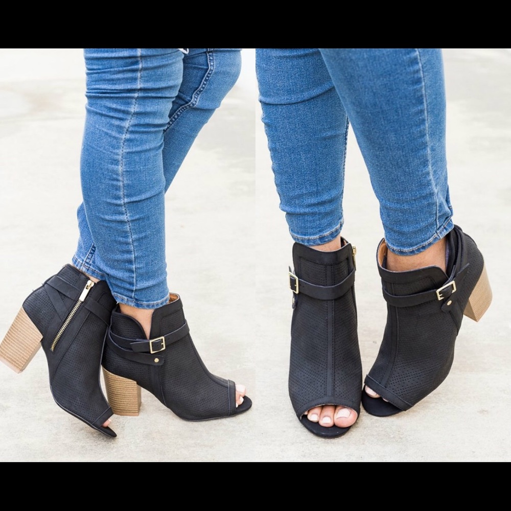 Black Pinholes Buckle Heel Bootie - Picture 2 of 3