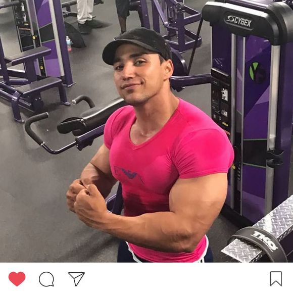 Meet your Posher, Alex - Picture 1 of 1