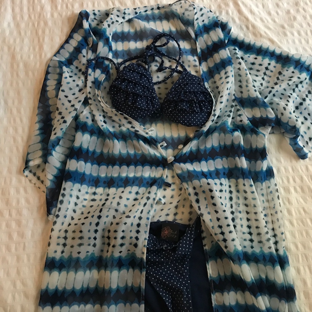 3 Blue stripe cover ups