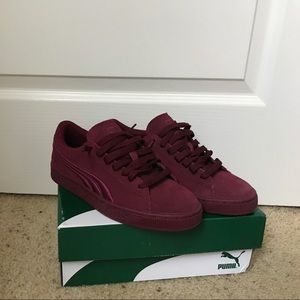 Burgundy puma suede