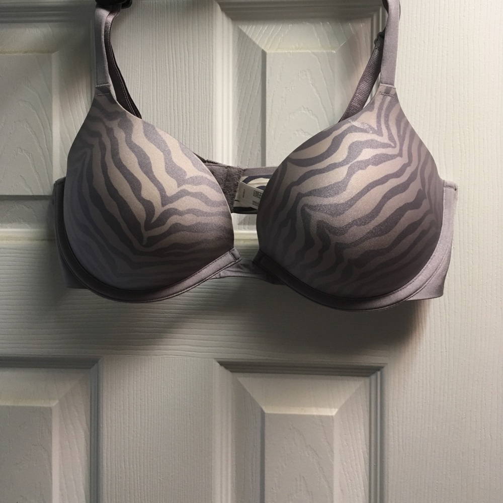 Padded push-up bra