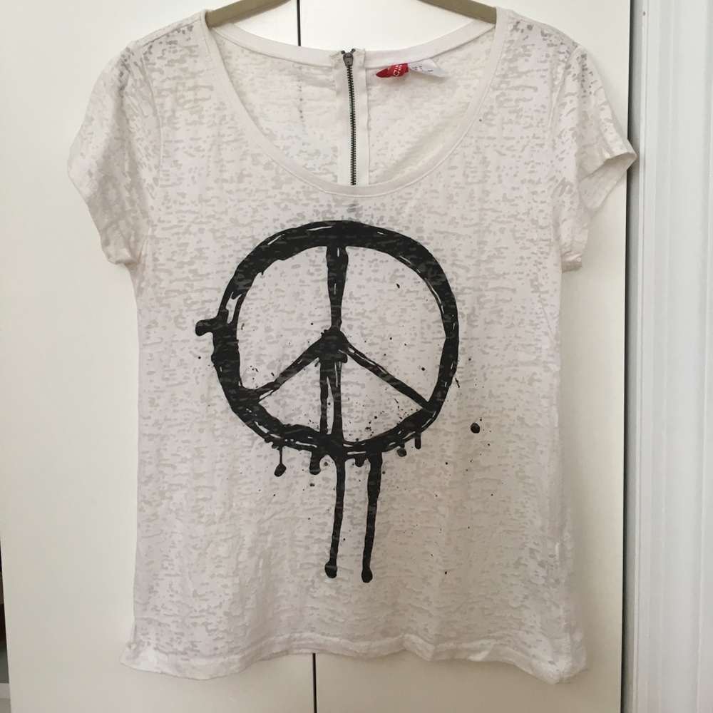 Divided by H&M white acids wash peace sign tee