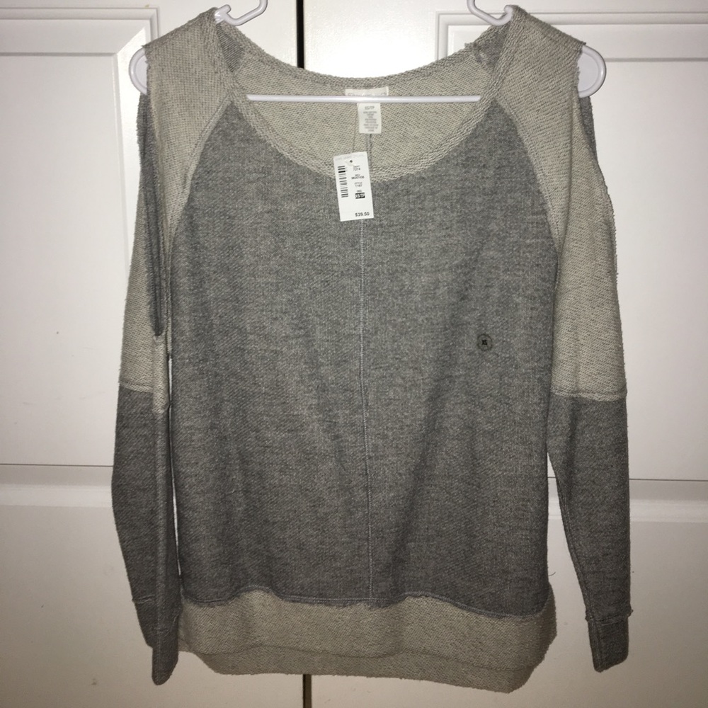 light & dark grey cold shoulder top