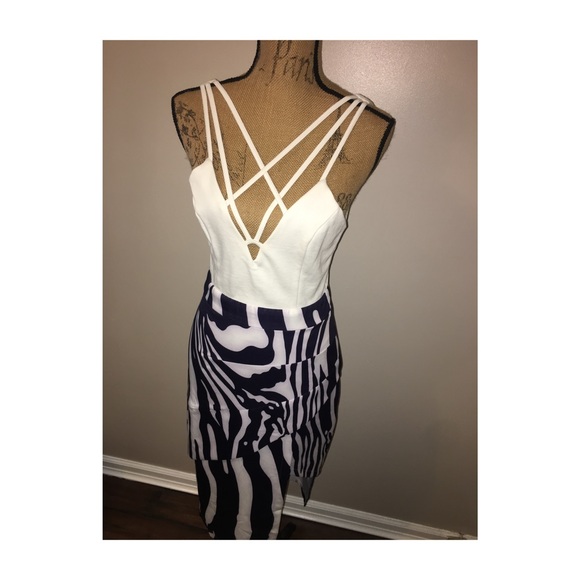 Cocktail dress - Picture 2 of 2