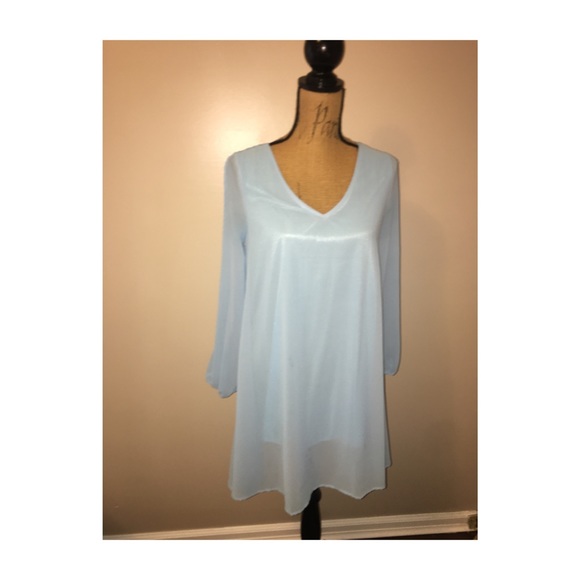 Flowy baby blue dress - Picture 2 of 2