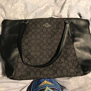 Gently used authentic coach purse💥flash sale💥