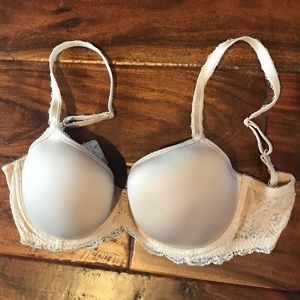 Wacoal Seduction Spacer Contour Bra, 32D