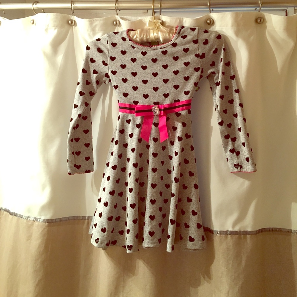 Grey dress with black hearts size 7