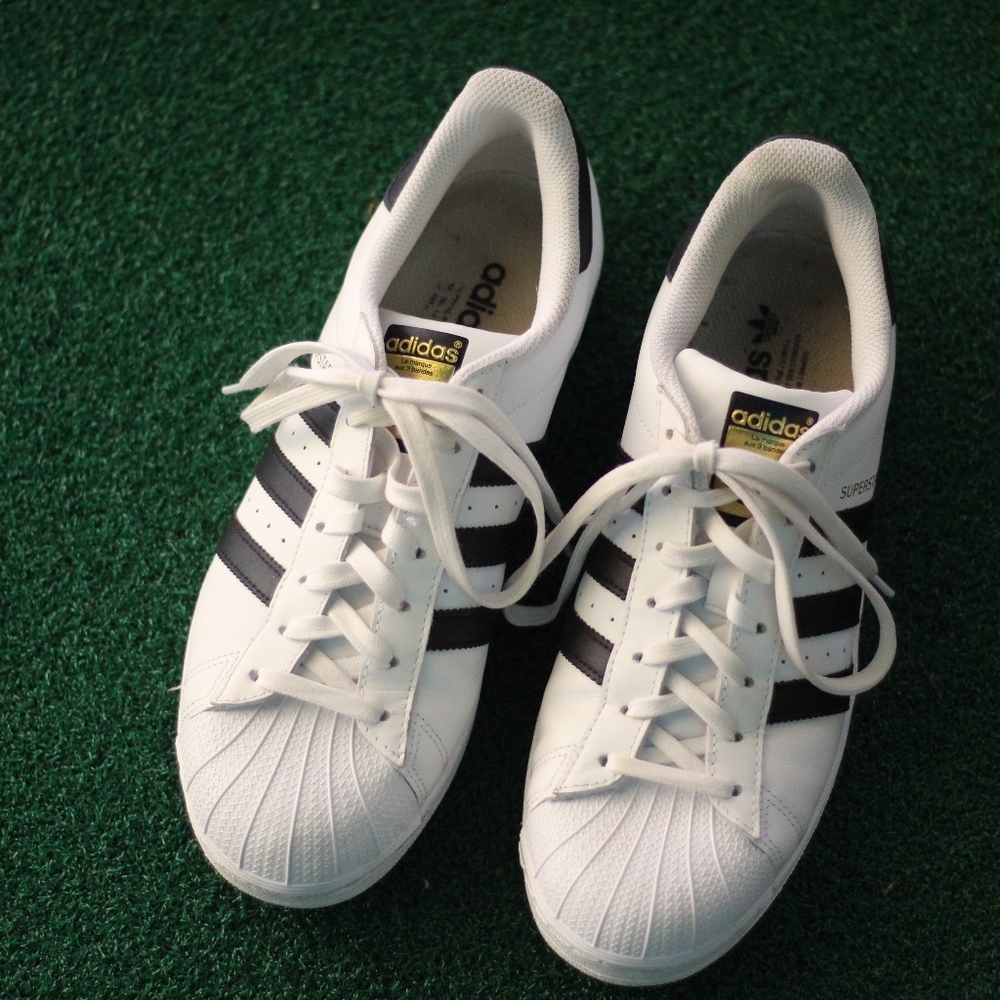 !!FLASH SALE!! Adidas Supestars