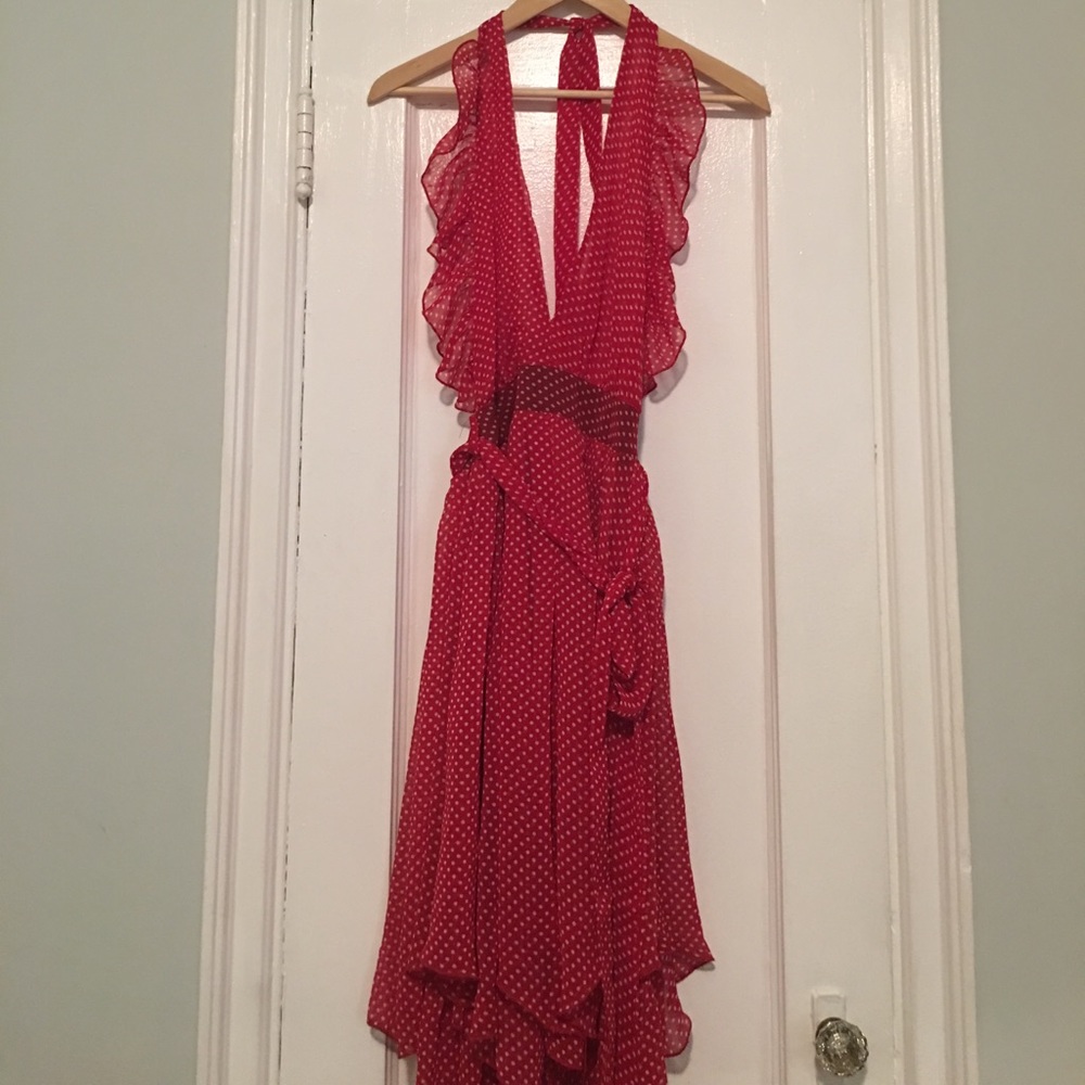 (NEW) Backless Frilly Dress