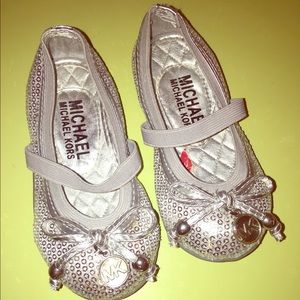Girls Michael Kors silver ballet slips on