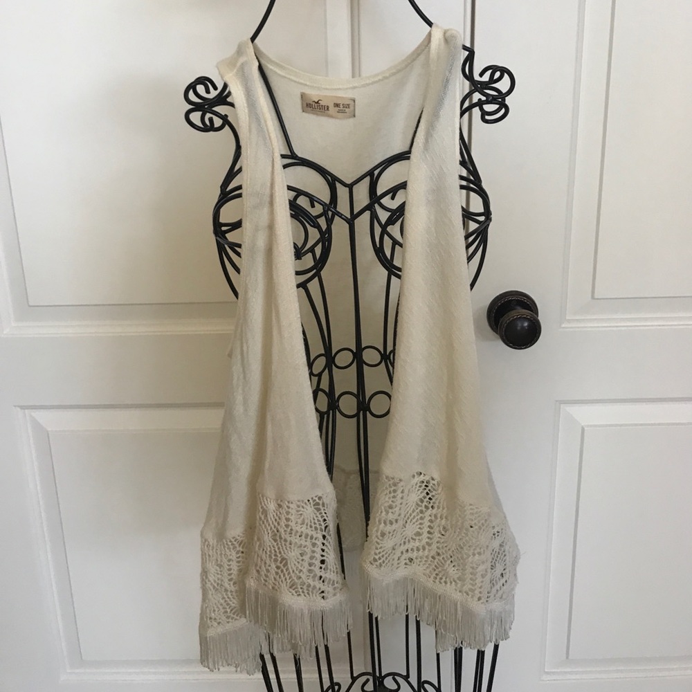 Hollister cream fringe vest OS