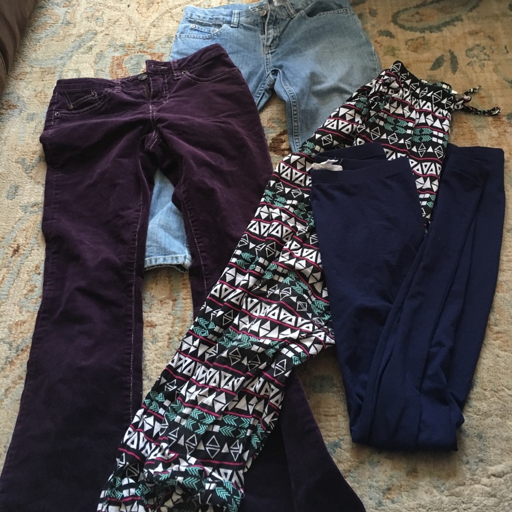 Girls 4 pcs Pants set!