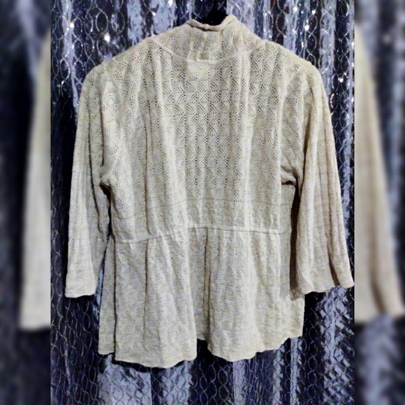 Kim Rogers cream cutout cardigan Medium - Picture 2 of 5