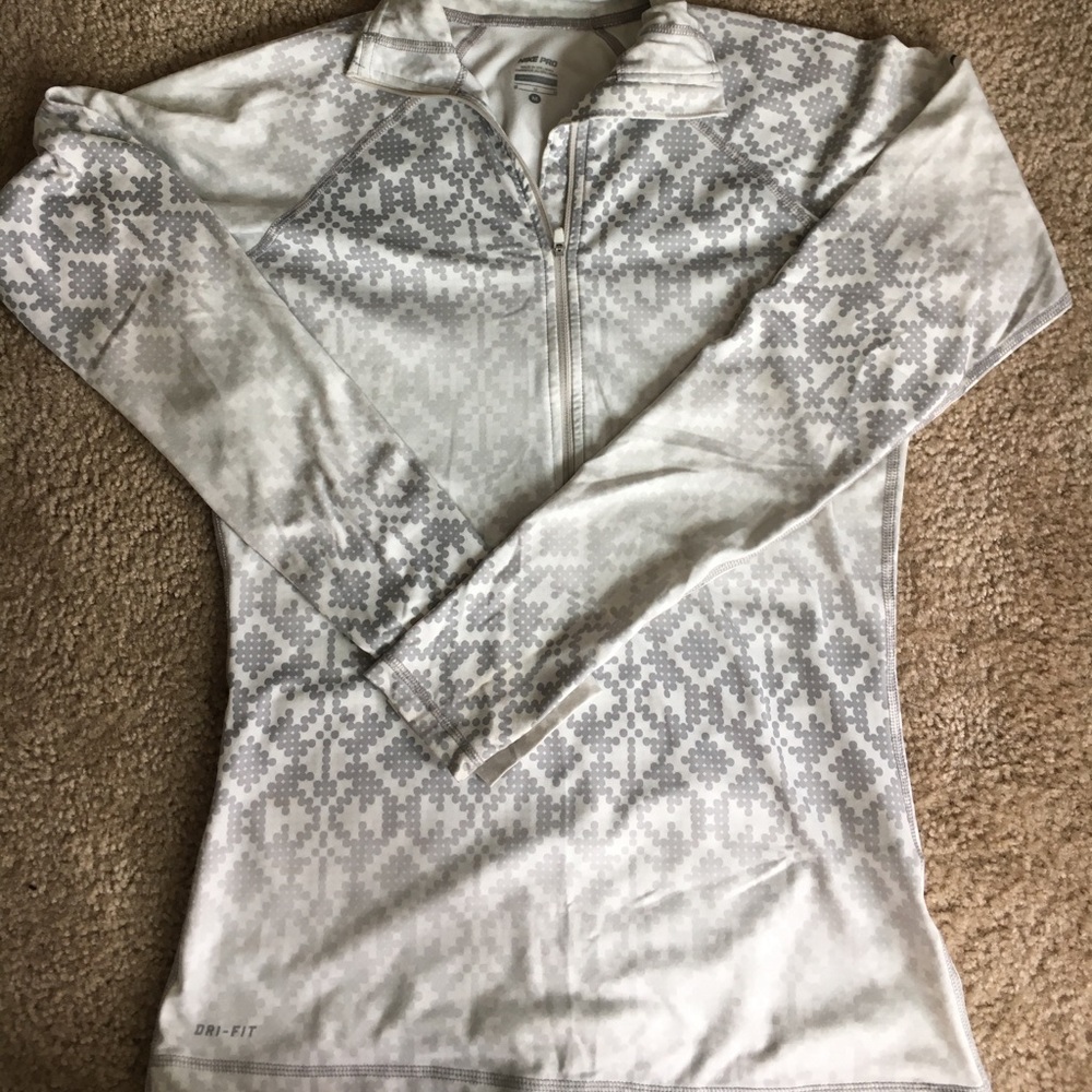 Nike dry fit half zip